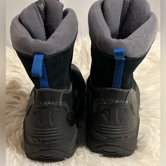 Columbia Boys Sz US 6  Black Omni Heat BY1290-010 Hiking Boots Unisex Clean ! - Picture 6 of 8